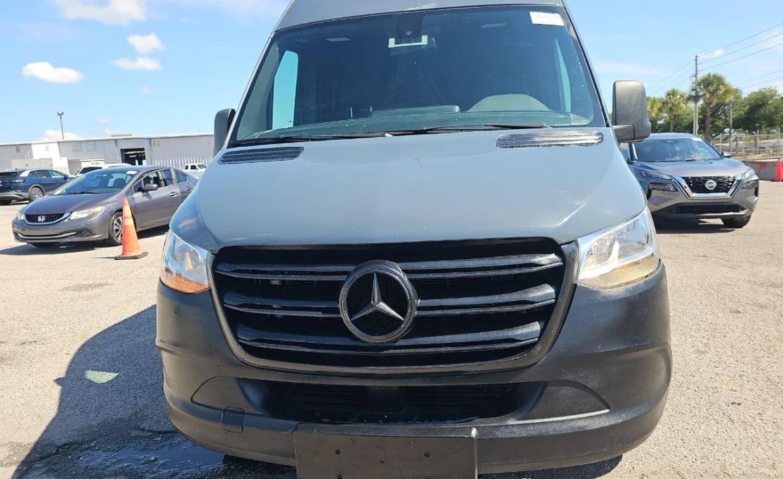 mercedes-benz sprinter crew van 2019 WD4PF1CD3KP151786 image mercedes-benz sprinter crew van 2019 WD4PF1CD3KP151786 image